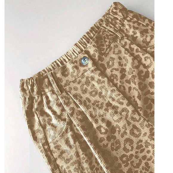 Classic Leopard print Stretchy Waist Corduroy Straight Leg Pants - Picture 4 of 4